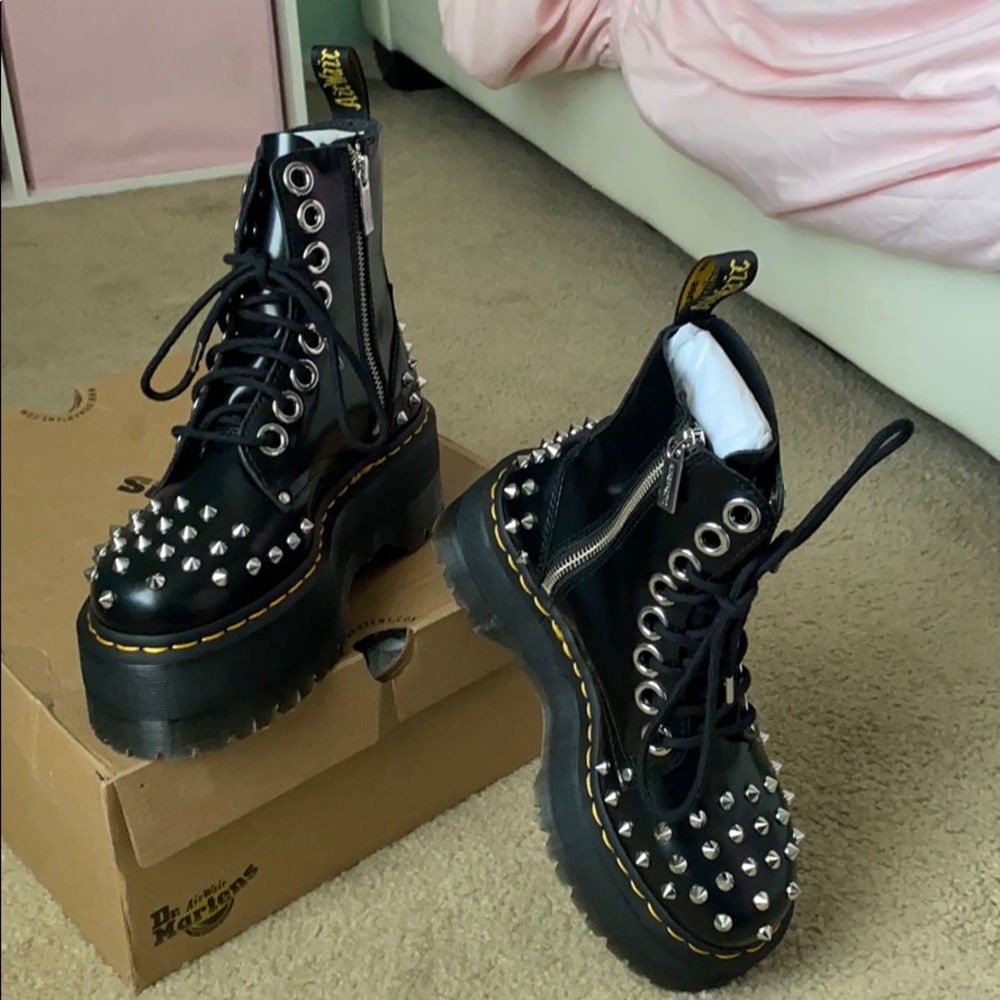 Dr Martens Jadon Max Stud